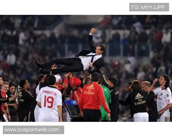 旧将回忆初到米兰时的穿着差异与队友的时尚对比 旧将回忆初到米兰时的穿着差异与队友的时尚对比