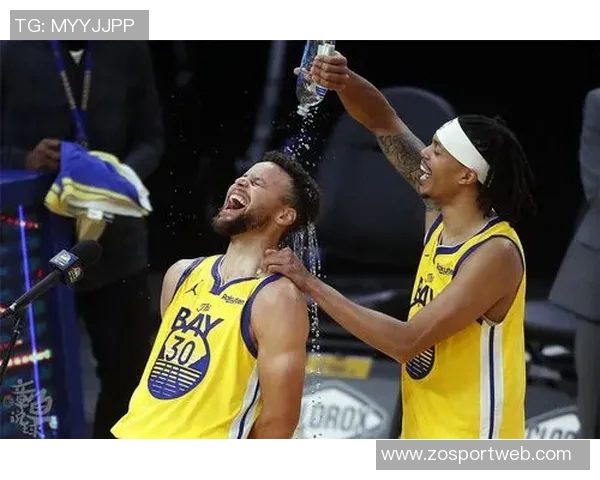 乔治开场火力全开3分钟内4投4中独取11分展现强大攻击力 乔治开场火力全开3分钟内4投4中独取11分展现强大攻击力