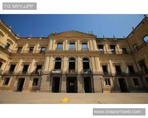 斯波住宅遭大火焚毁消息称暂无人员伤亡情况报告