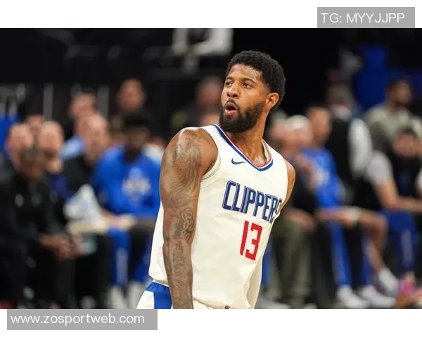 乔治出战18分钟表现平平11投仅中3球贡献11分5篮板1抢断 乔治出战18分钟表现平平11投仅中3球贡献11分5篮板1抢断