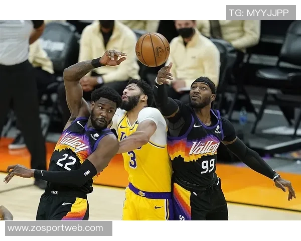 多支球队争抢保罗湖人掘金火箭尼克斯均表达兴趣 多支球队争抢保罗湖人掘金火箭尼克斯均表达兴趣